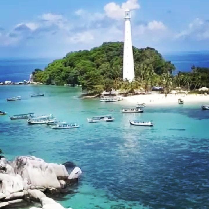 Belitung Backpacker Apartment Танджунгпандан Екстериор снимка