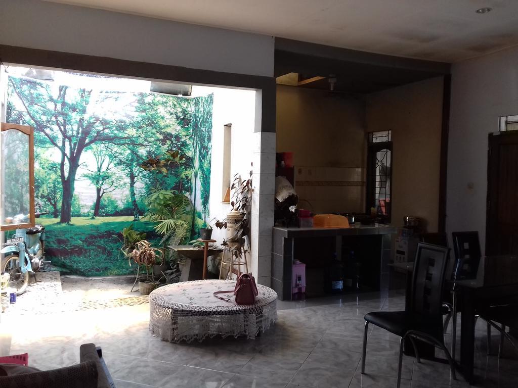 Belitung Backpacker Apartment Танджунгпандан Екстериор снимка