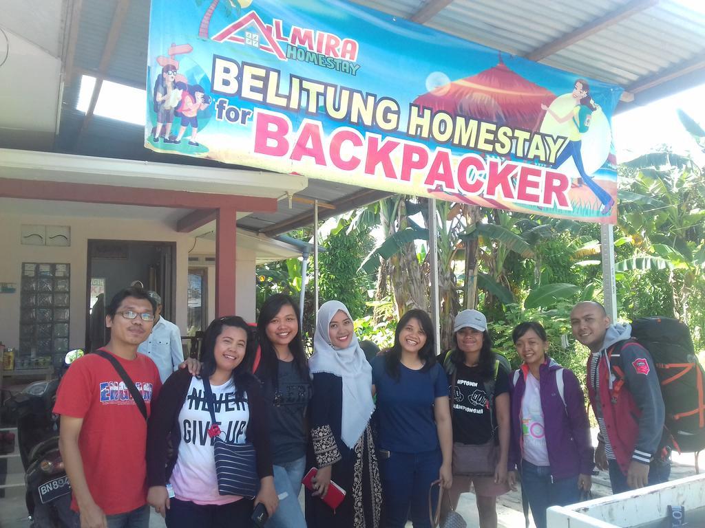 Belitung Backpacker Apartment Танджунгпандан Екстериор снимка