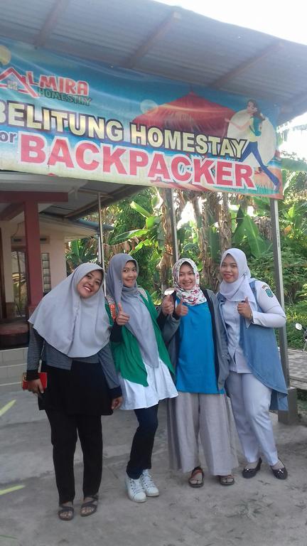 Belitung Backpacker Apartment Танджунгпандан Екстериор снимка
