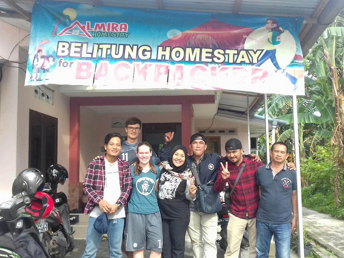 Belitung Backpacker Apartment Танджунгпандан Екстериор снимка